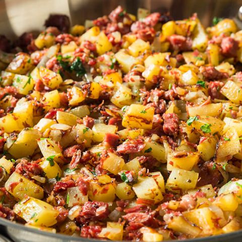 16 Simple Canned Beef Recipes To Try-image