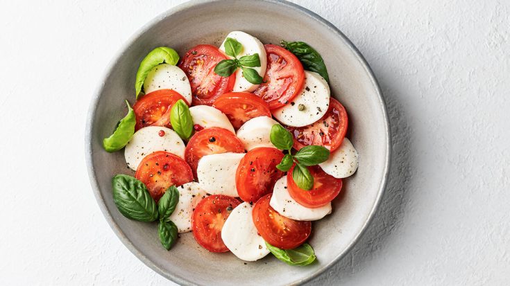 Roma Tomato Caprese Salad Recipe