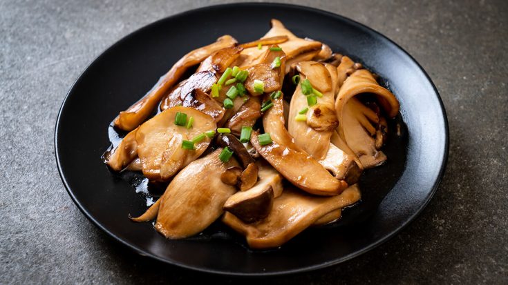 King Oyster Mushrooms with Oyster Sauce Recipe